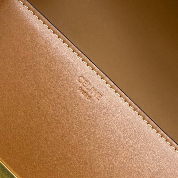 Celine Medium Classic Box Bag - Picture 5 of 8